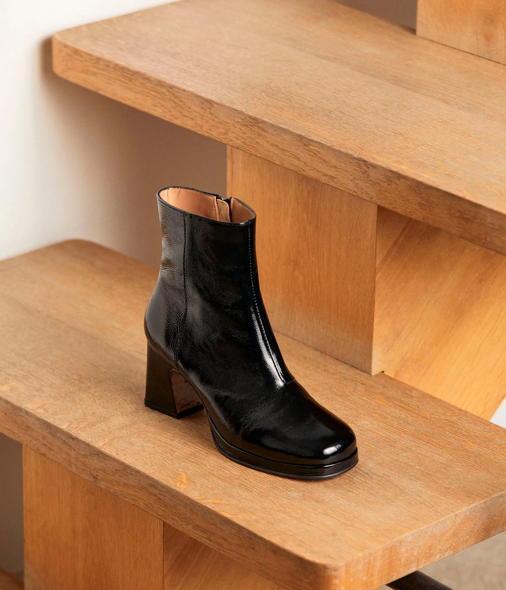 Boots noires vernies Bethanie