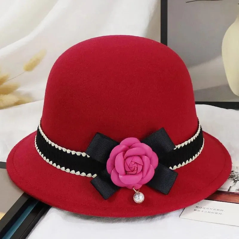 Chapeau cloche luxueux en laine