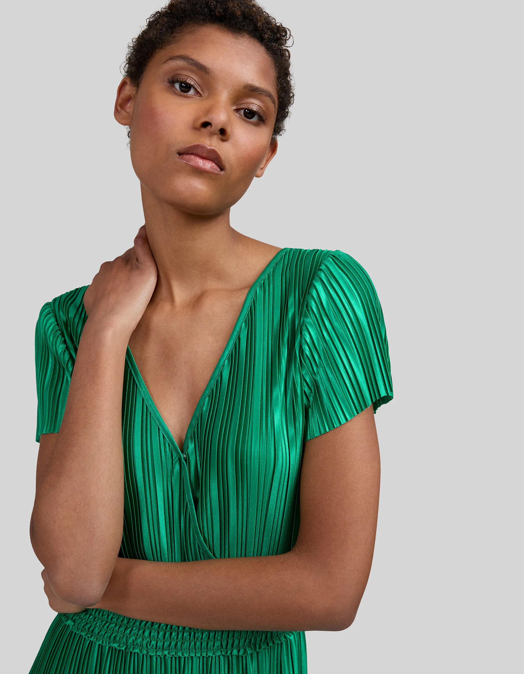 Robe longue verte plissée Femme