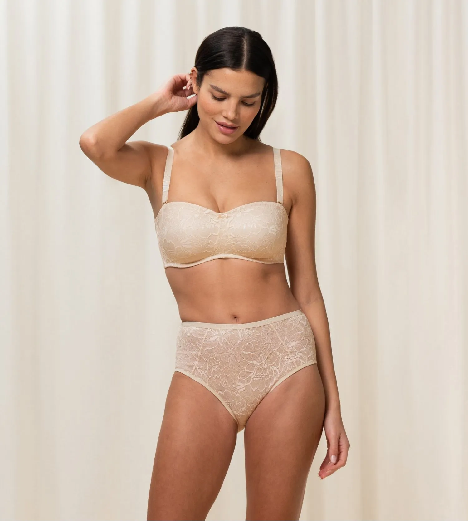 Soutien gorge bandeau Amourette Charm Creamy Dream Triumph